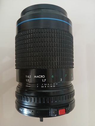 Carl Zeiss Jena Macro 70-210mm F/4.5-5.6