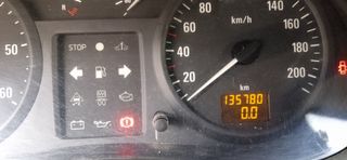 Opel Vivaro 2005