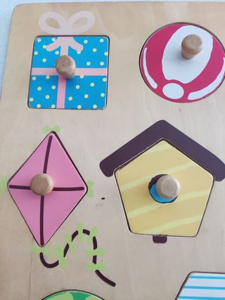 Juego de encaje de madera Goula