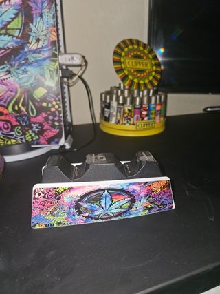 PS5 con 2 mandos personalizados