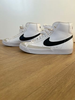 Zapatillas Nike Blazer Mid '77 Blancas