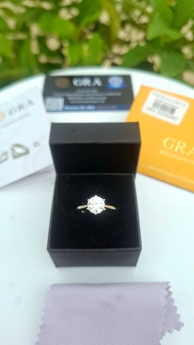 Anillo Moissanita 2ct