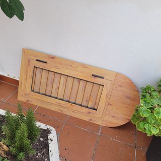 Marquesina exterior de madera