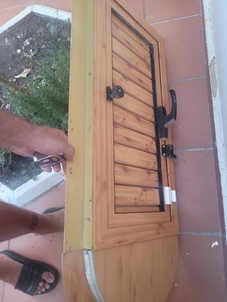 Marquesina exterior de madera