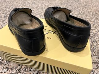 Mocasines azul marino con borlas Talla 35