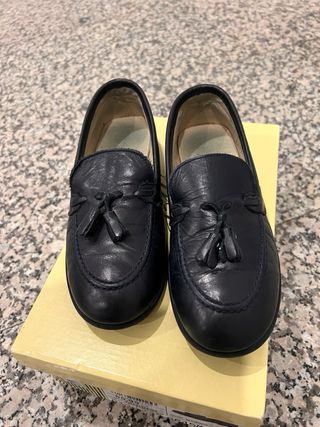 Mocasines azul marino con borlas Talla 35