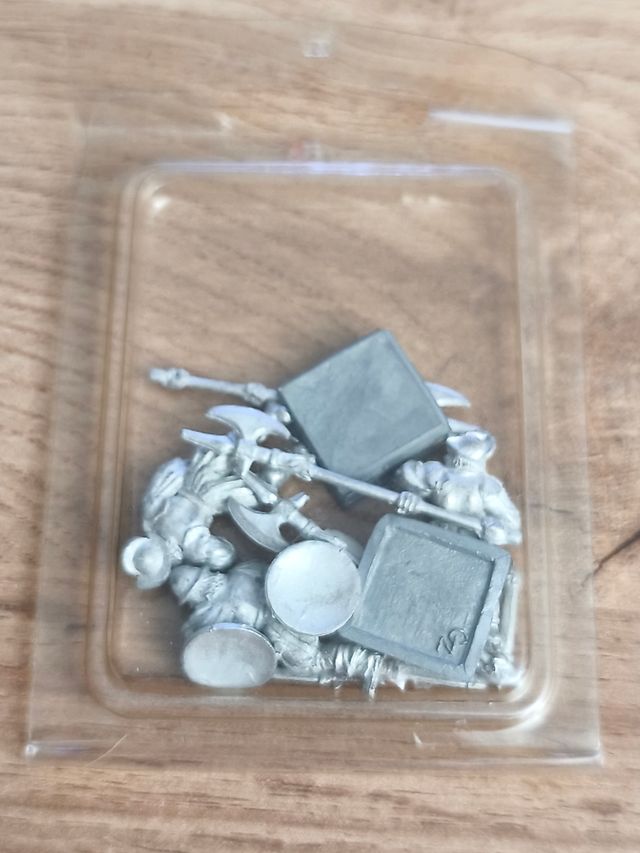 3 Alabarderos Metal Warhammer