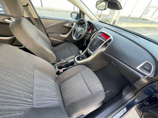 Opel Astra 2009