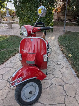 Vespa LML STAR DELUXE 125 Roja