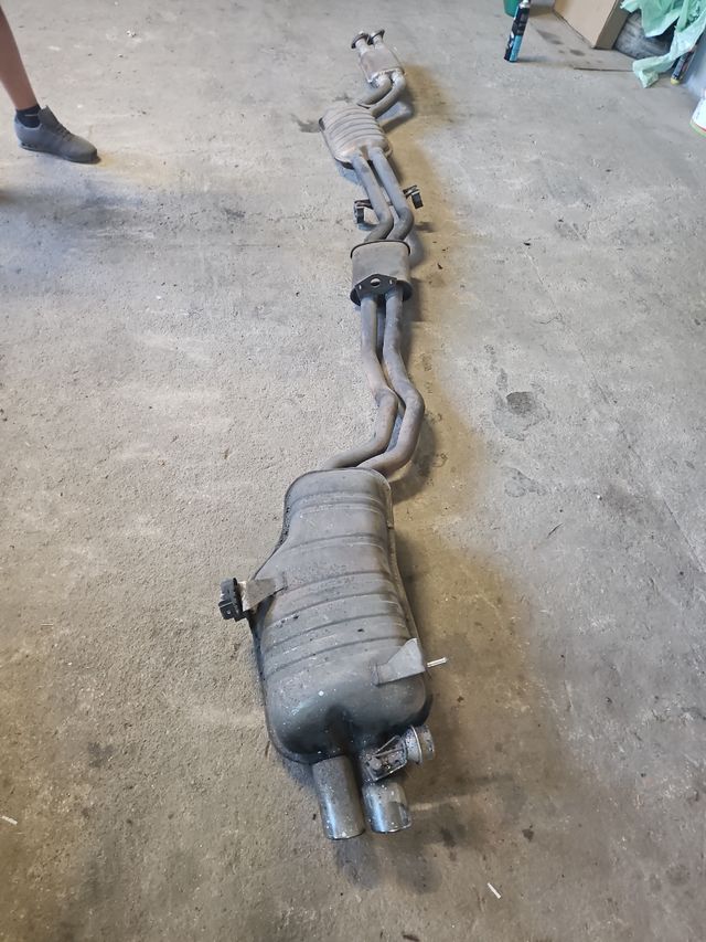 Linea di scarico BMW 330