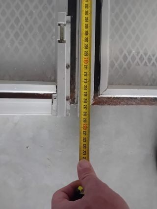 Puerta antigua de dos hojas