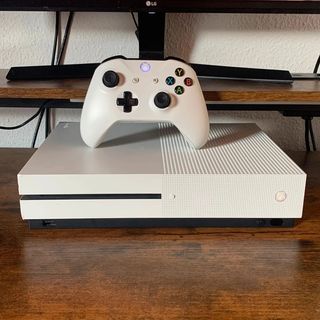Xbox One S Blanca