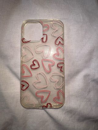 Funda iPhone 15 Corazones