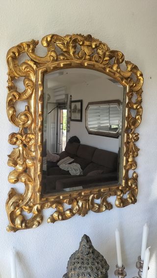 Antiguo espejo madera dorado