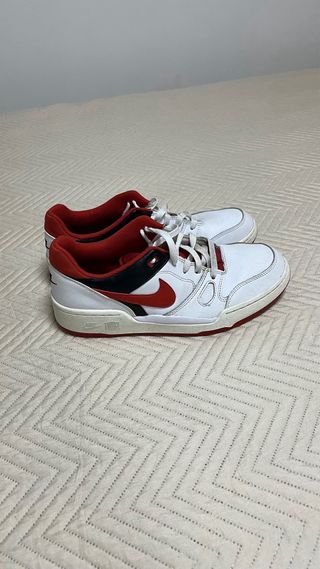 Zapatillas Nike Force Blancas y Rojas