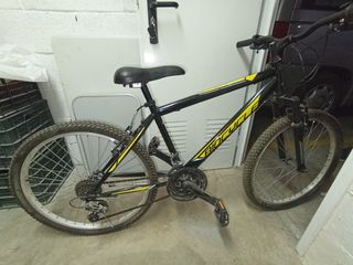 Bicicleta 24 Negra y Amarilla