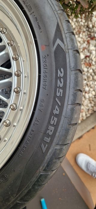 Vendo llantas 17"