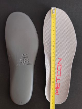 T40.5 - Nike Metcon 9 - Gris/Rosa