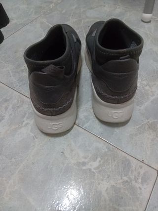 Zapatillas UGG grises