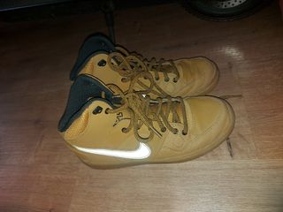 Zapatillas Nike Marrones