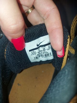 Zapatillas Nike Marrones