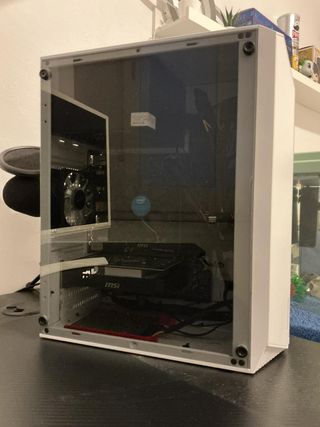 Monitor ( PC ) Con pantalla LG incluido.