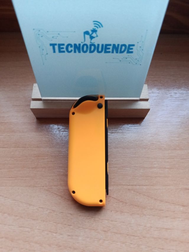Mando derecho Nintendo Switch Naranja