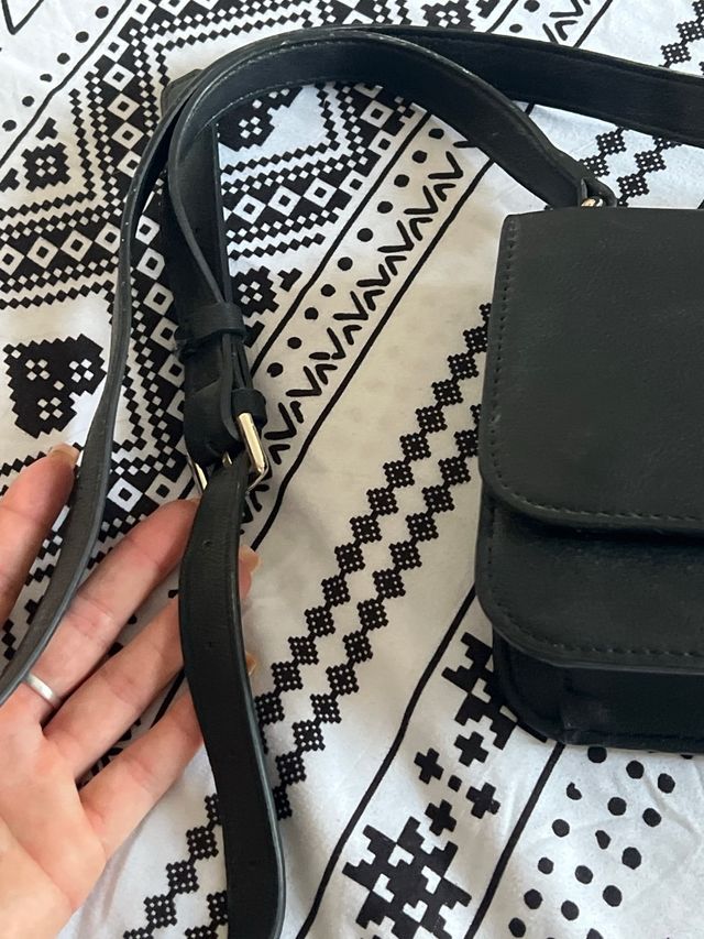 Bolso Guess Negro Original