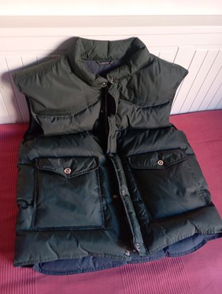 Chaleco de plumas verde