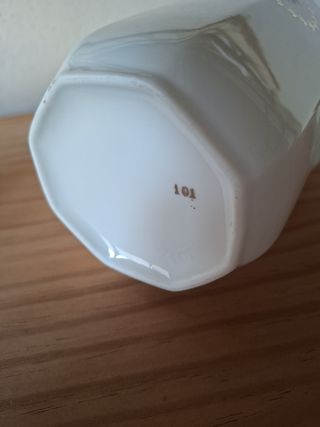 Juego de Tetera de porcelana,lechera y azucarero