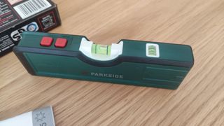 Nível Laser Parkside PLW A4 + roquete 46 peças