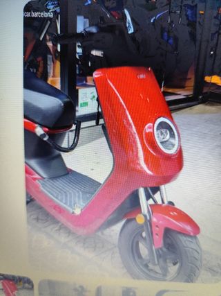 Niu M+ Sport Pro Scooter Eléctrico