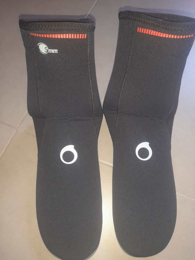 Escarpines 5mm Talla 43/44 Nuevos