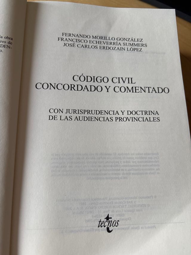 Código Civil concordado y comentado: Con jurisp...