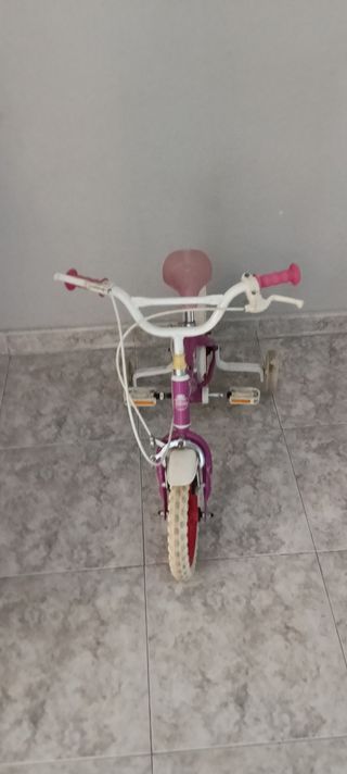 Bicicleta infantil morada