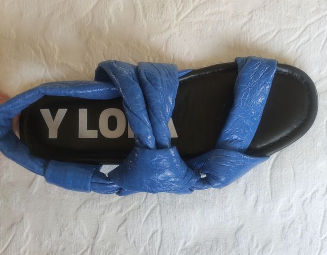 Sandalias Bimba y Lola planas Azules Talla39