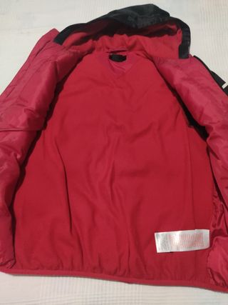 Chaqueta de niño Jordan Roja y Negra talla M 12/13