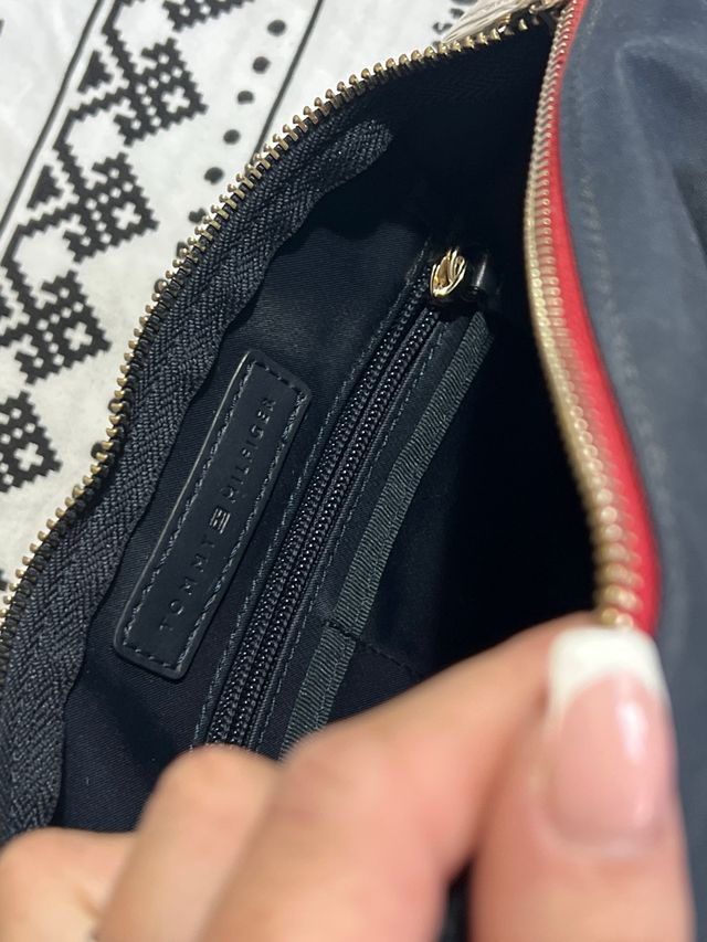 Bolso Tommy Hilfiger Negro