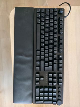 Teclado Razer Huntsman V2 (Switch Morado)