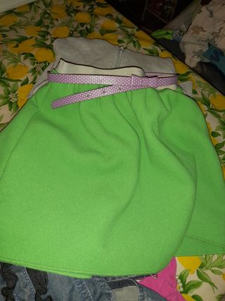 8 capi bambina 4/6 anni