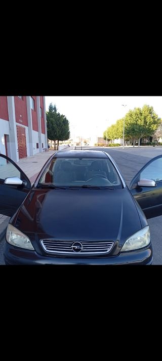 Opel Astra 2002