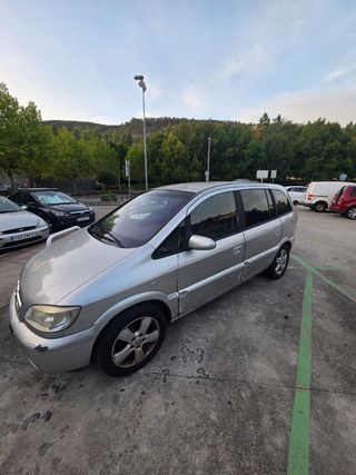 Opel Zafira 2005