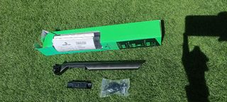Tija Syncros de carbono modelo SP-R101-CF 