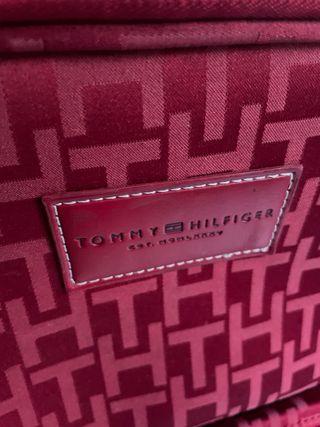 Maleta Tommy Hilfiger Roja