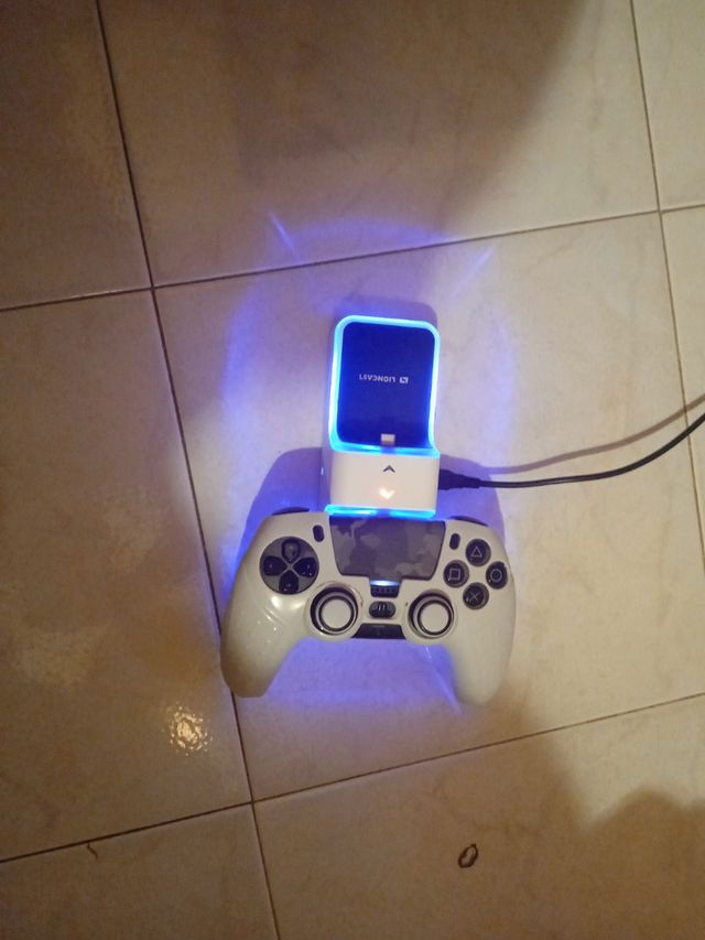 Caricatore Doppio Controller Lioncast