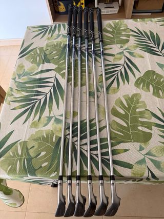 Set de palos de golf Wilson Deep Red