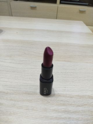 Pintalabios Kiko Milano Morado