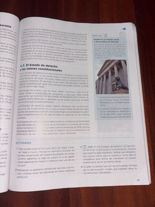 Educación en Valores Cívicos y Éticos