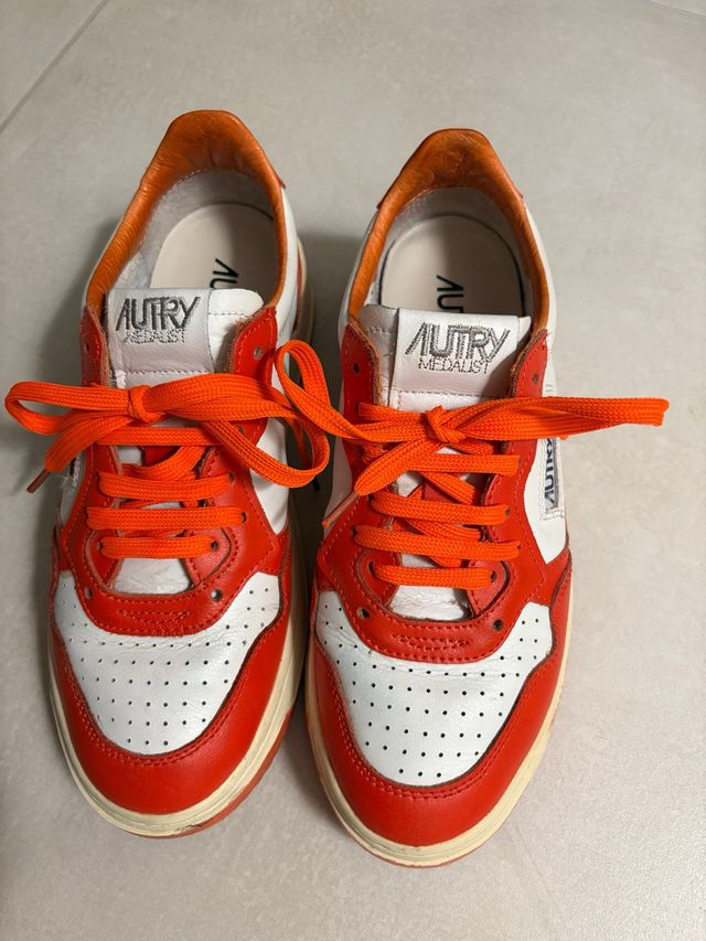 Autry Sneakers Pelle Arancione/Bianco
