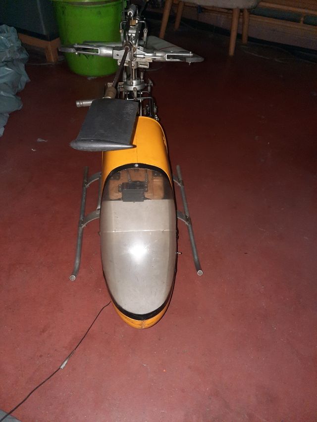 2 Helicópteros, Avión RC y Recambios